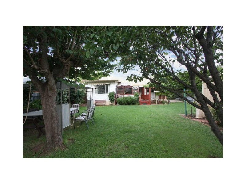 12 Sedgeford Road, Myrtle Bank SA 5064