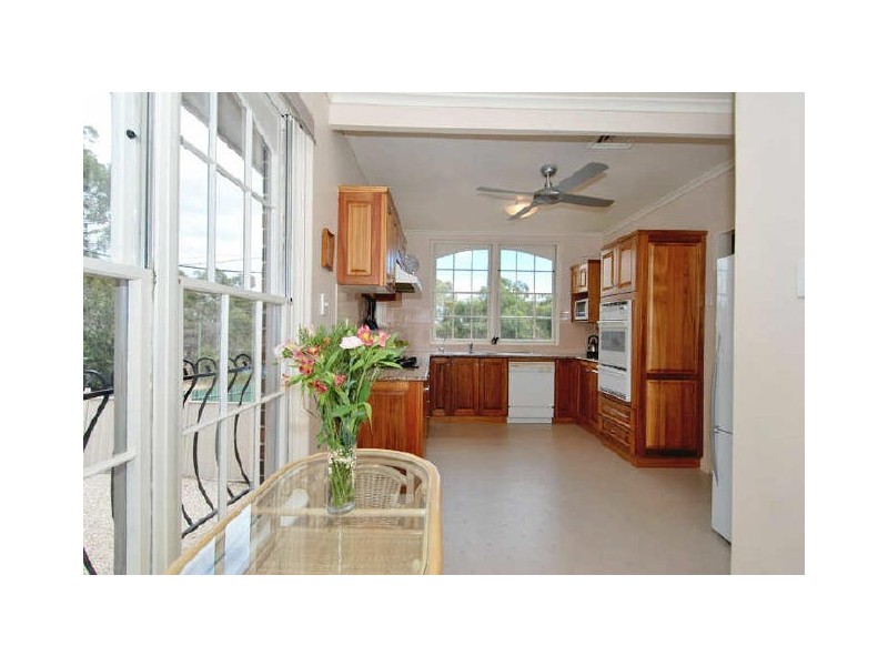 18 Heatherbank Terrace, Stonyfell SA 5066