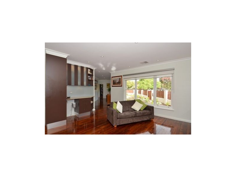 5A Winchester Street, St Peters SA 5069