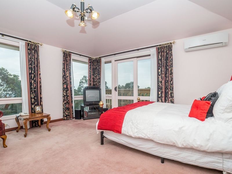 30 Grevillea Avenue, Athelstone SA 5076