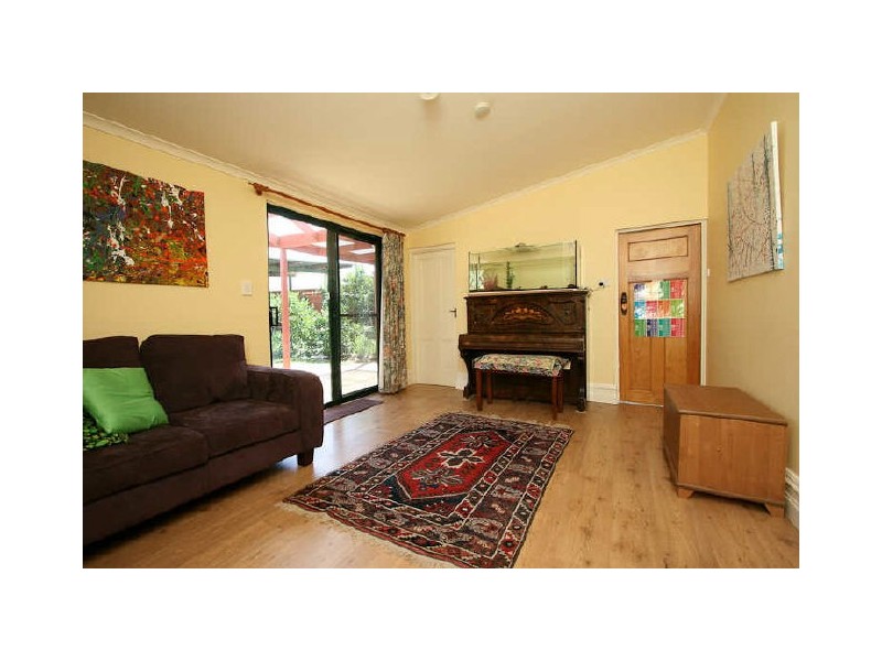 58 Seventh Avenue, St Peters SA 5069