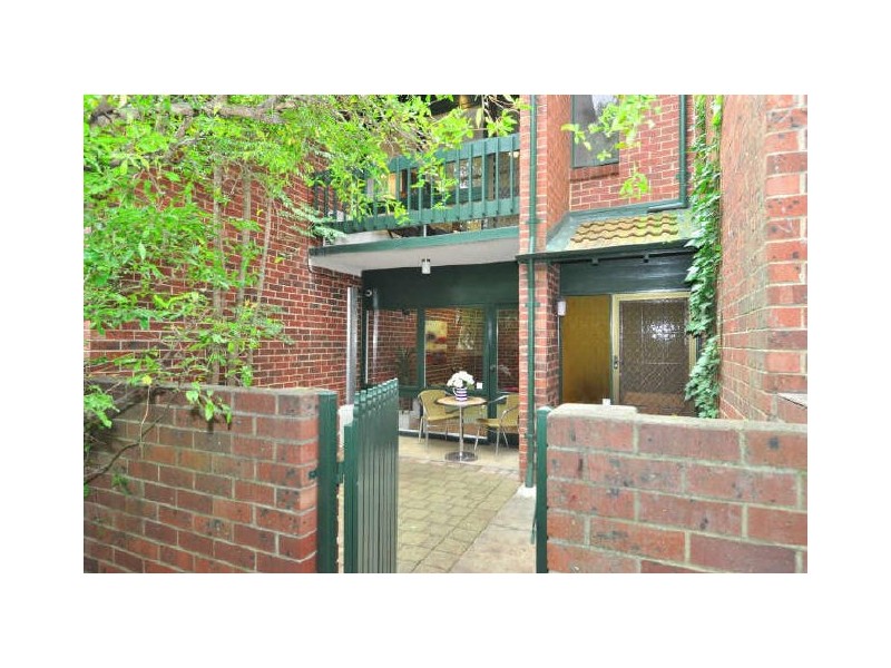 2/14 Maesbury Street, Kensington SA 5068