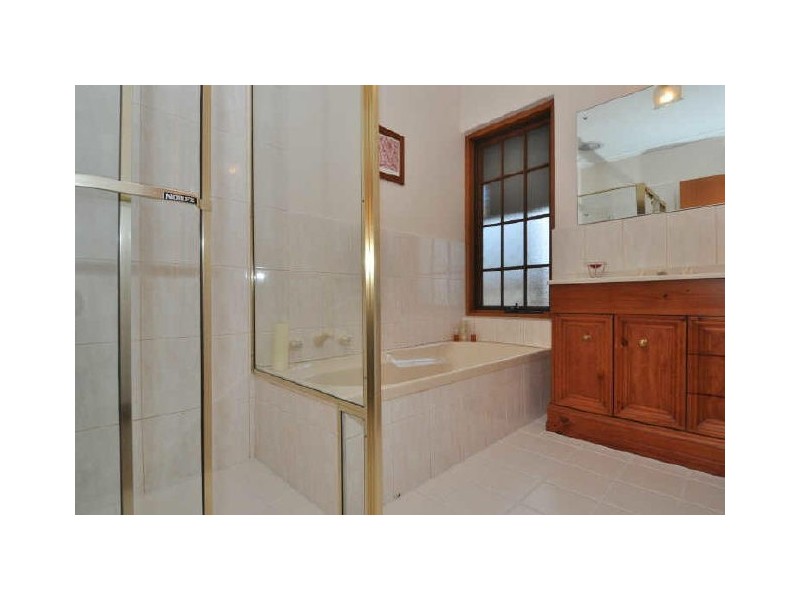 7 Rawson Penfold Drive, Rosslyn Park SA 5072