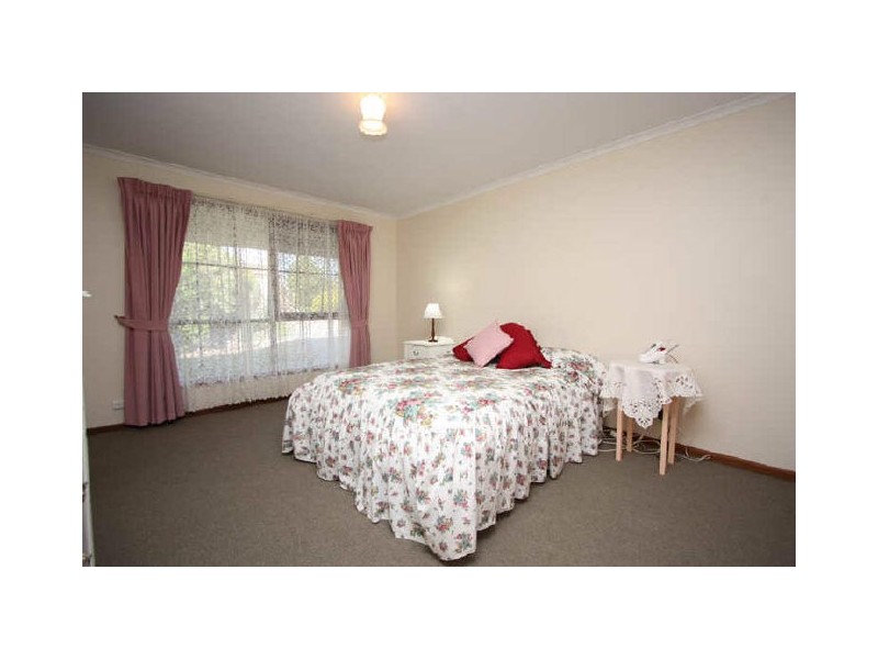 12 Warne Street, Redwood Park SA 5097