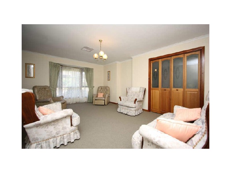 12 Warne Street, Redwood Park SA 5097