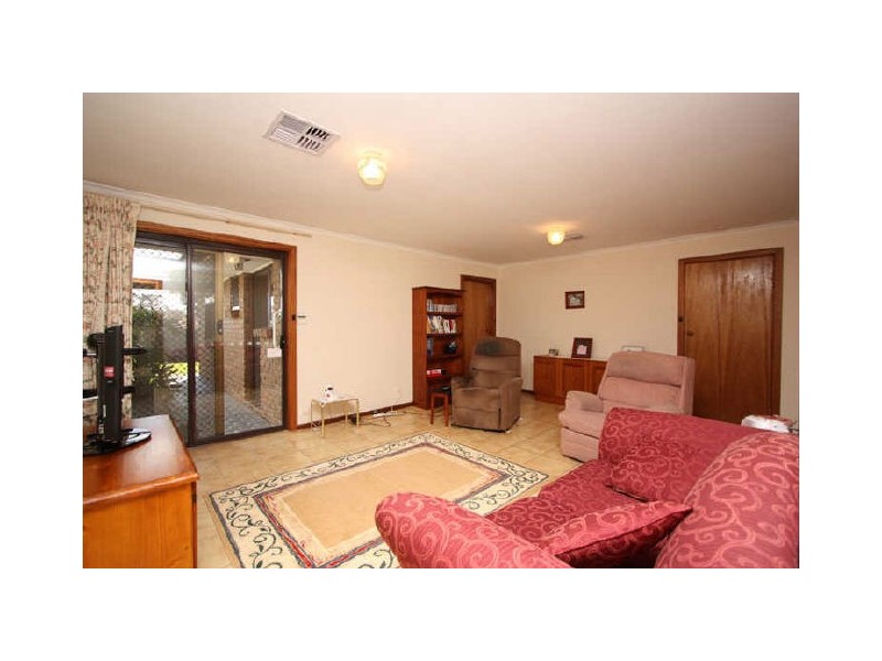 12 Warne Street, Redwood Park SA 5097