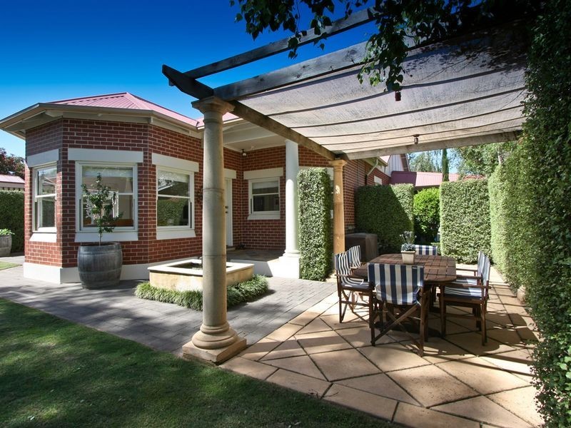 10 Raldon Grove, Myrtle Bank SA 5064