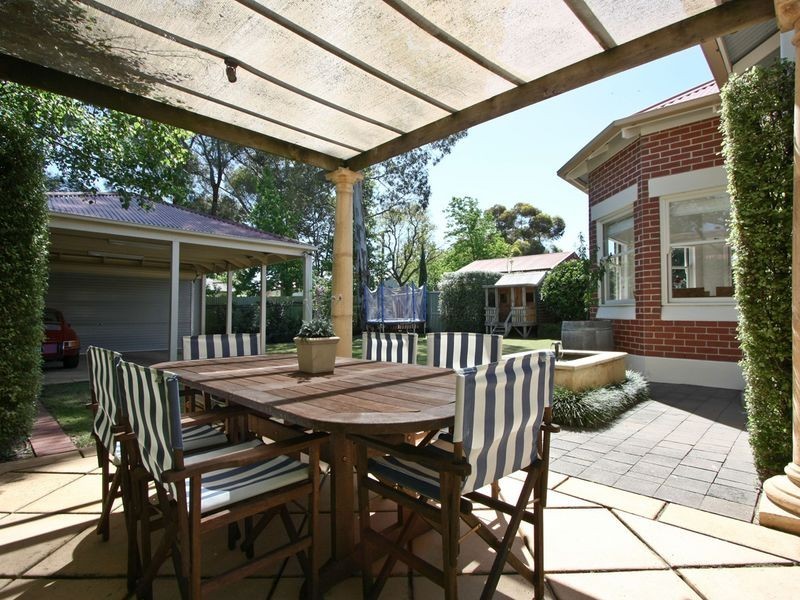 10 Raldon Grove, Myrtle Bank SA 5064