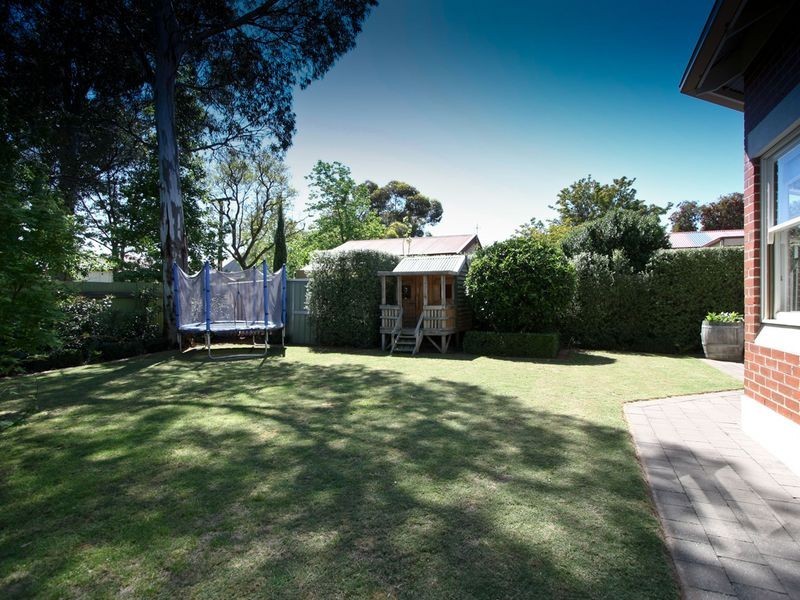 10 Raldon Grove, Myrtle Bank SA 5064