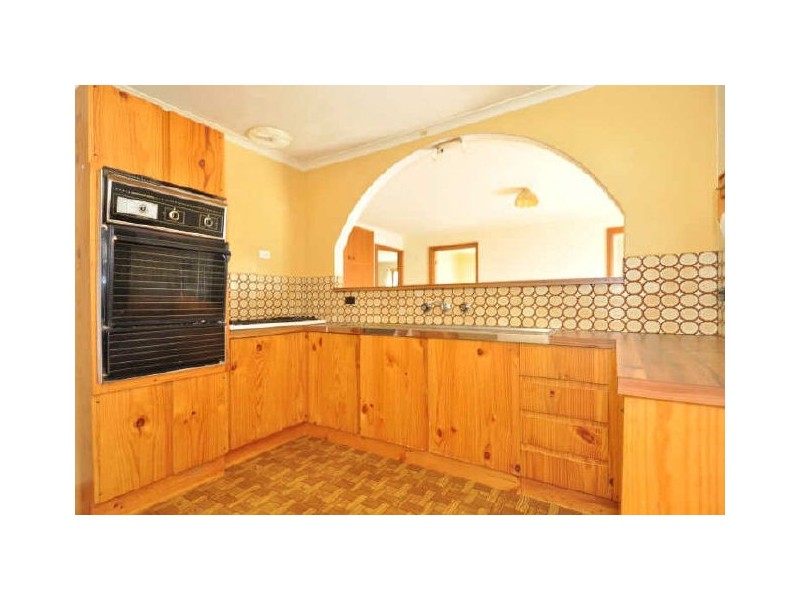 6 Marieberg Avenue, Modbury Heights SA 5092