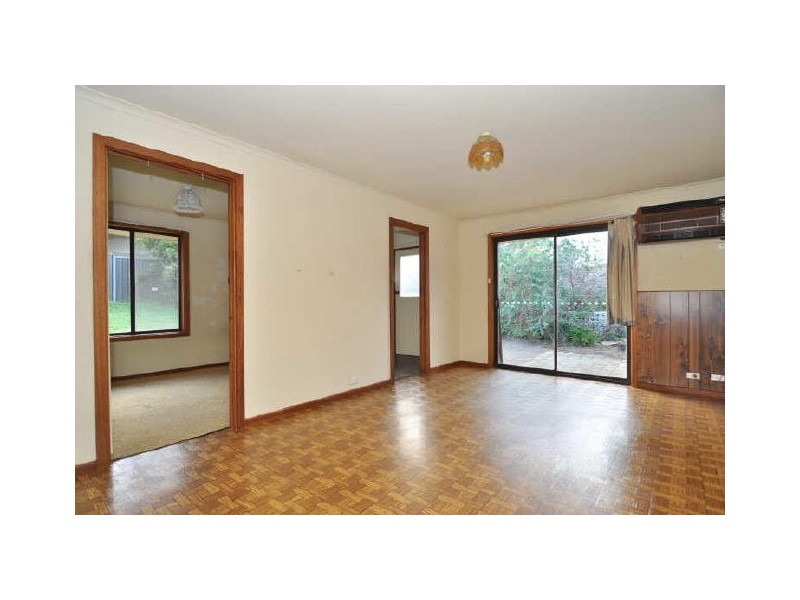 6 Marieberg Avenue, Modbury Heights SA 5092