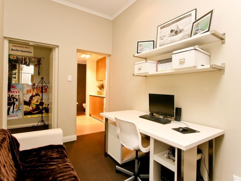 4 Wallace Street, Erindale SA 5066