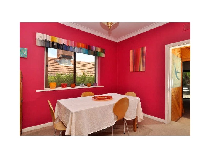 11 Lincoln Street, Kensington Gardens SA 5068