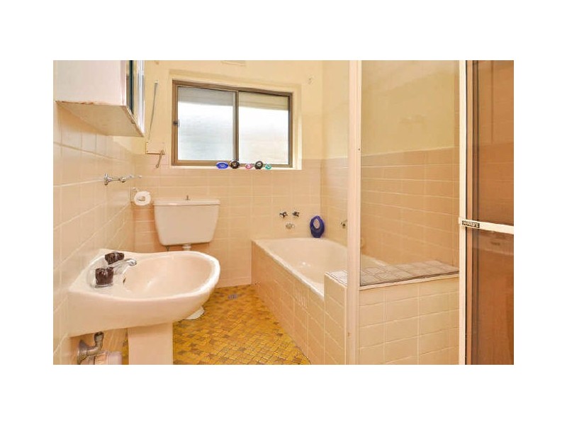 11 Lincoln Street, Kensington Gardens SA 5068