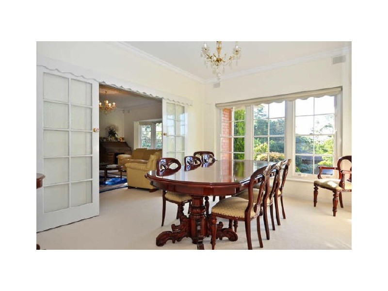 34 Crompton Drive, Wattle Park SA 5066