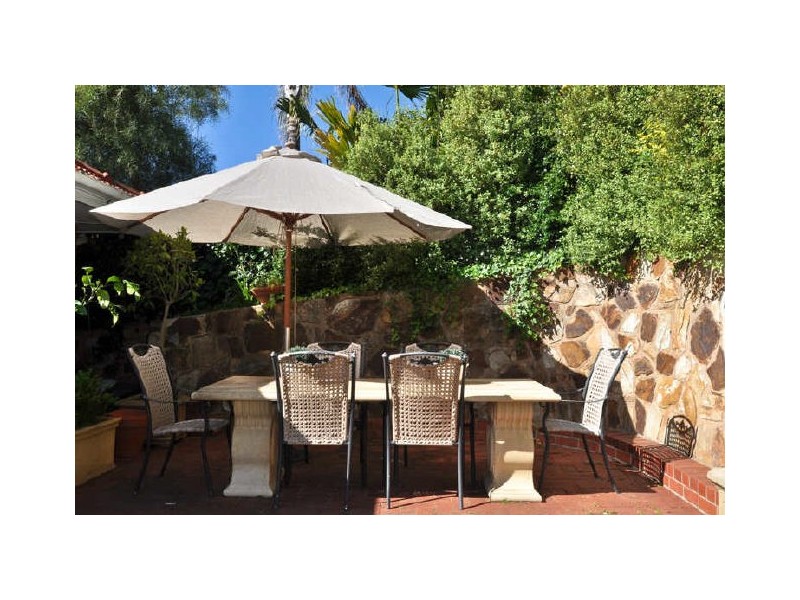 34 Crompton Drive, Wattle Park SA 5066