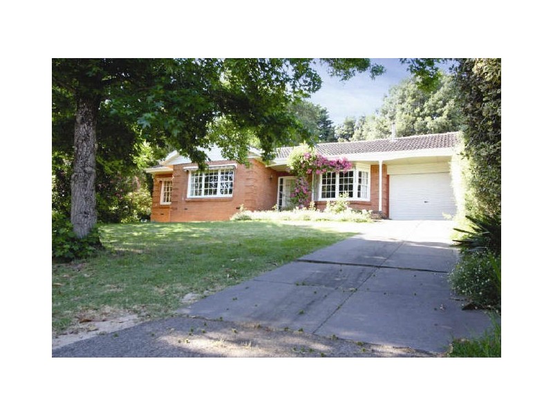 10 Wilaroo Avenue, Beaumont SA 5066