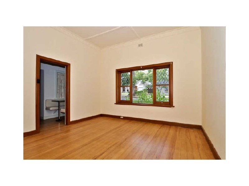 14 Hallett Road, Wattle Park SA 5066