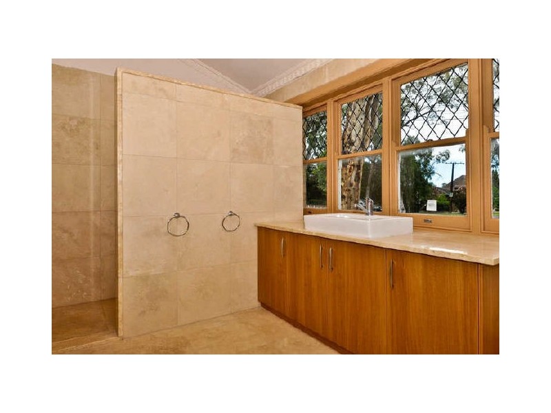 14 Hallett Road, Wattle Park SA 5066