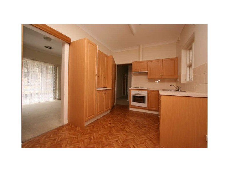 18 Edmund Road, Highbury SA 5089