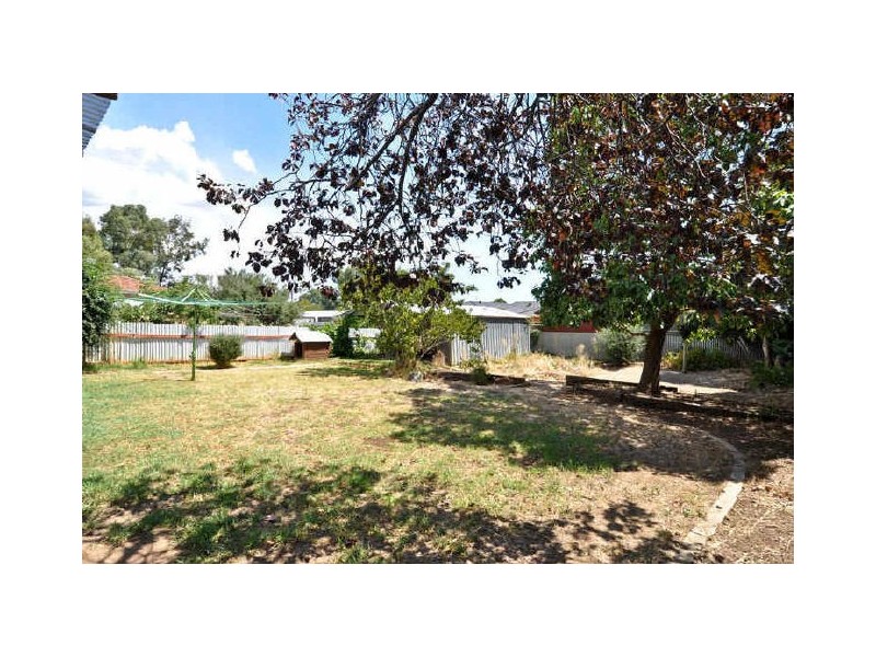 6 Tyringa Avenue, Rostrevor SA 5073