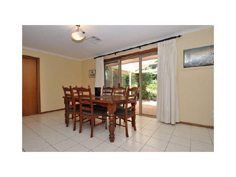 2/10 Sunglo Court, Teringie SA 5072