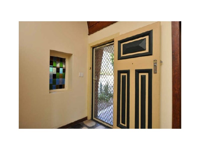 20 Selkirk Avenue, Clearview SA 5085