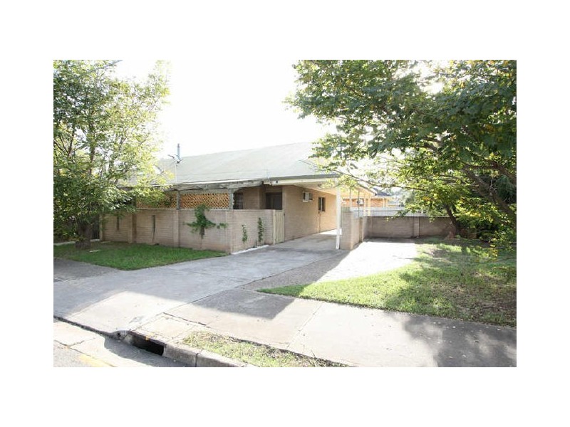 3/7 Aroona Road, Kilkenny SA 5009