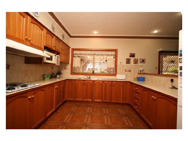 32 Taylor Avenue, Salisbury Heights SA 5109