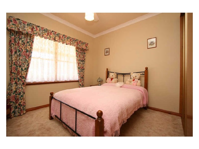 32 Taylor Avenue, Salisbury Heights SA 5109