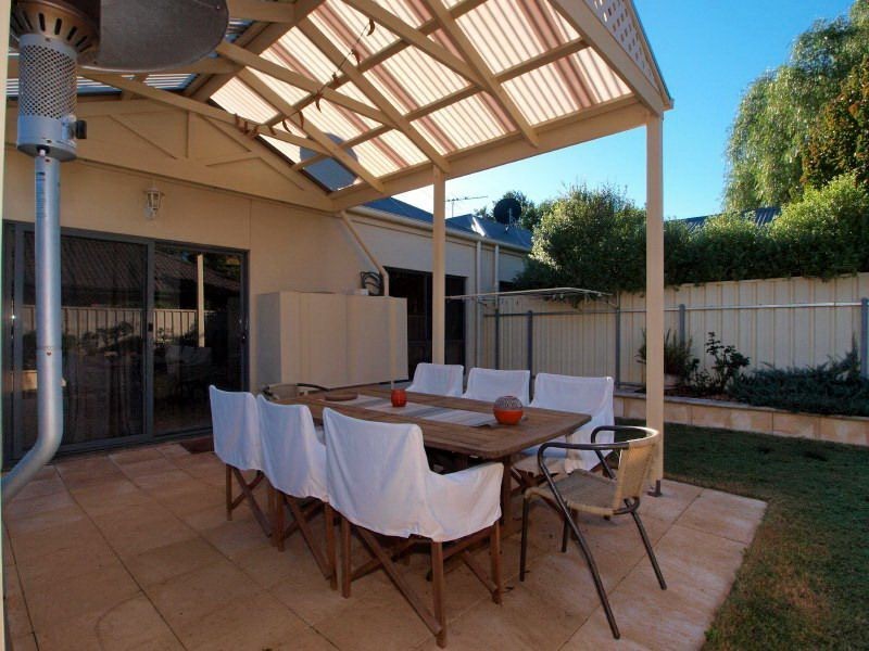 2/2A Rosedale Place, Magill SA 5072