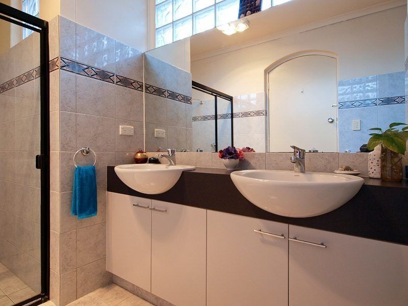 1 Benacre Close, Glen Osmond SA 5064