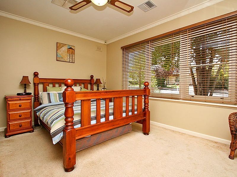 5 Chase Grove, Vale Park SA 5081