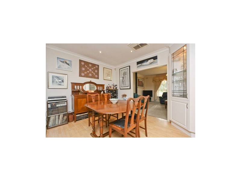 2 McArthur Avenue, Rostrevor SA 5073