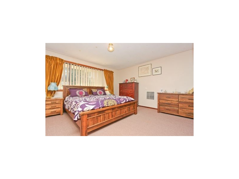 2 McArthur Avenue, Rostrevor SA 5073