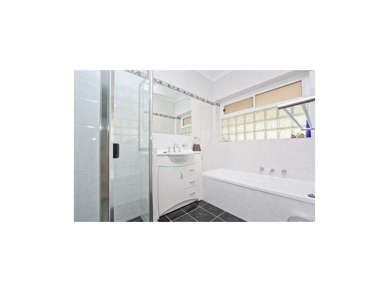 2 McArthur Avenue, Rostrevor SA 5073