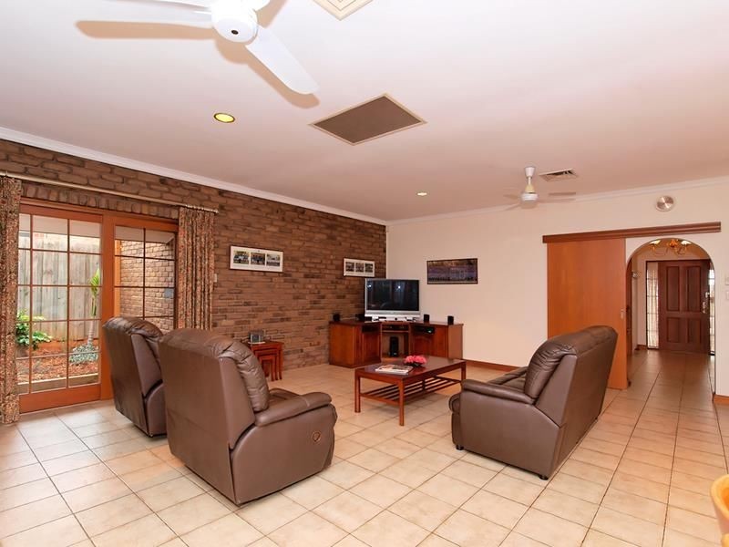 4 Chestnut Grove, Magill SA 5072