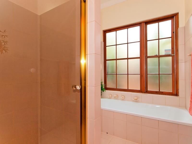 4 Chestnut Grove, Magill SA 5072