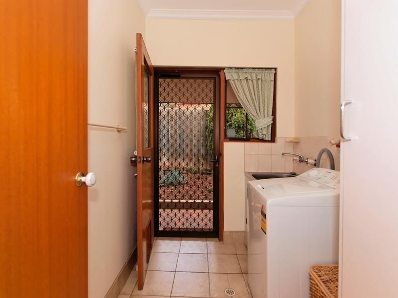 4 Chestnut Grove, Magill SA 5072