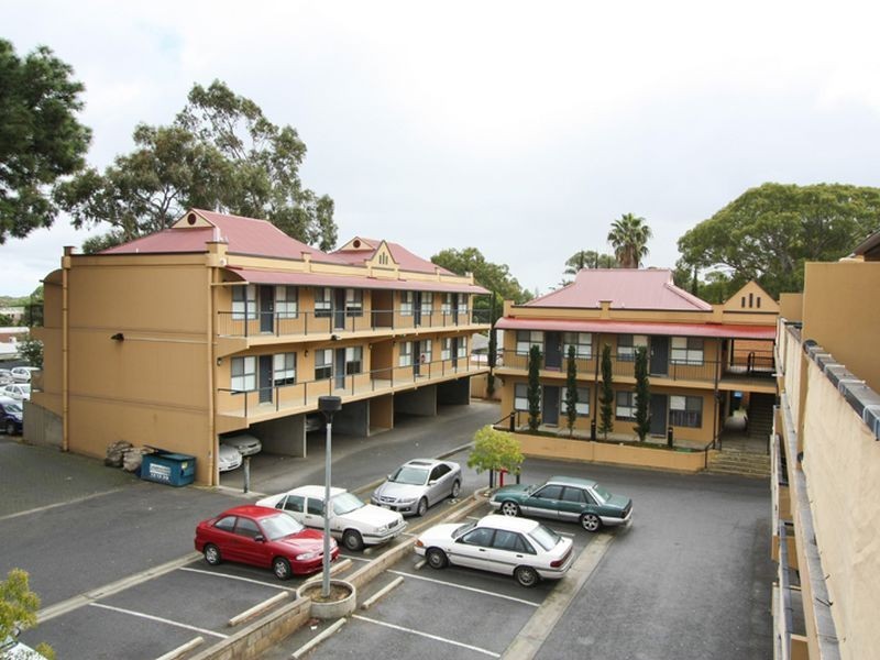 10/2 St Bernards Road, Magill SA 5072