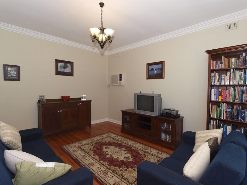 3 Bayly Street, Kensington Gardens SA 5068