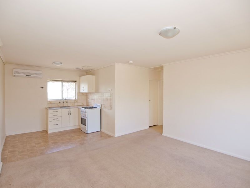 8/16 Park Street, Glandore SA 5037