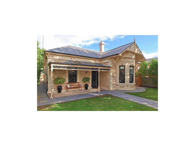 76 Fourth Avenue, St Peters SA 5069