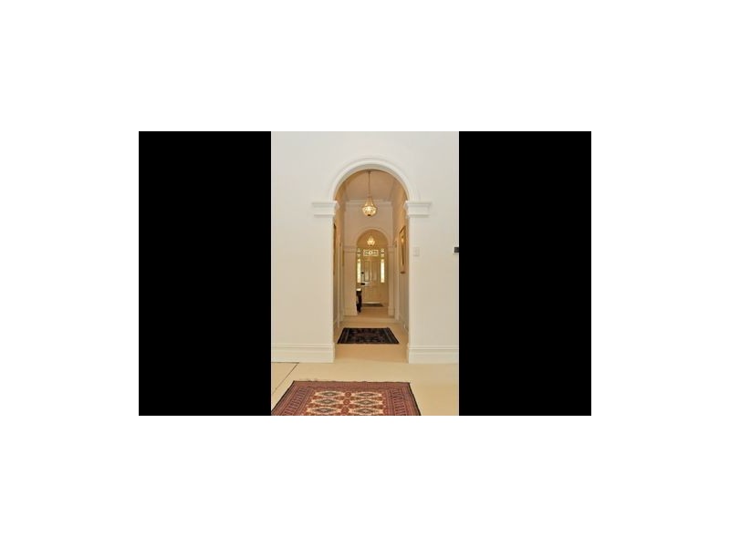 76 Fourth Avenue, St Peters SA 5069