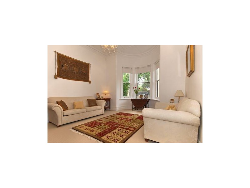 76 Fourth Avenue, St Peters SA 5069