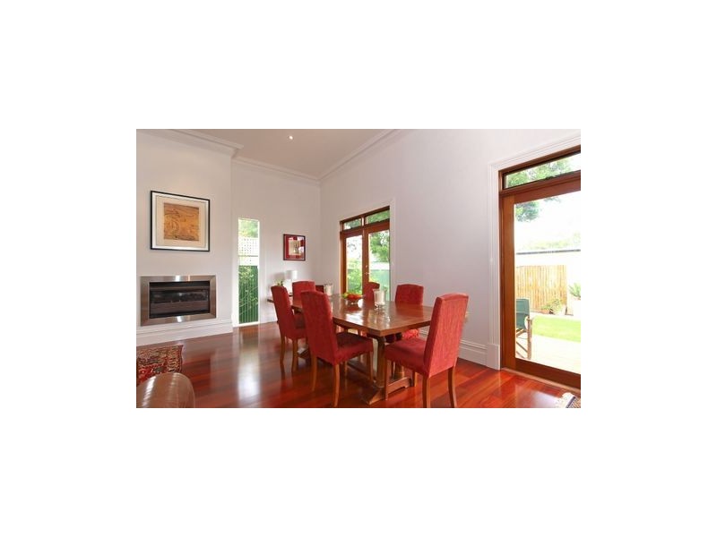 76 Fourth Avenue, St Peters SA 5069