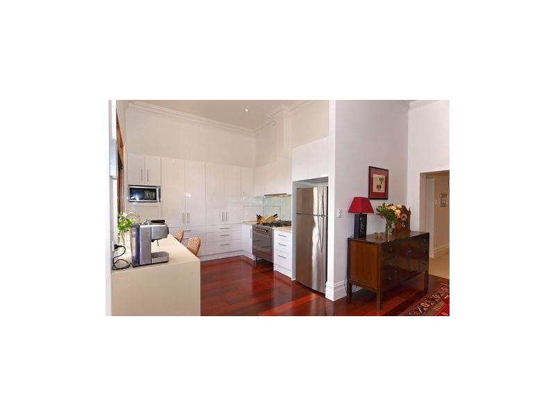 76 Fourth Avenue, St Peters SA 5069