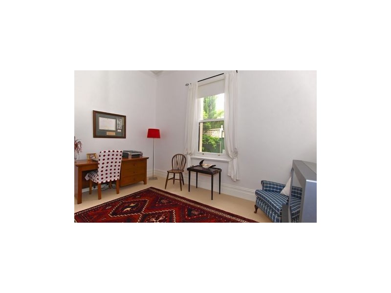 76 Fourth Avenue, St Peters SA 5069