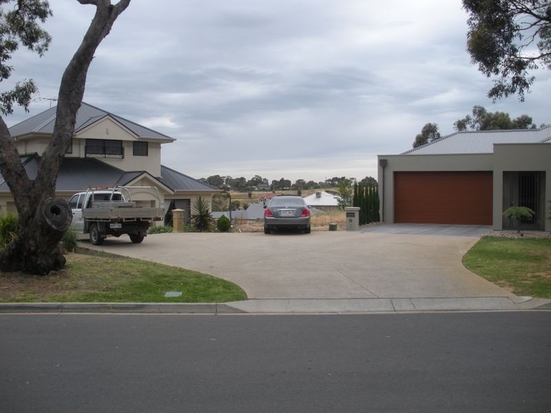 6 Acacia Grove, Flagstaff Hill SA 5159