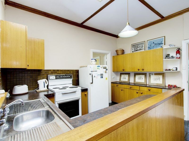 27 Linden Avenue, Hazelwood Park SA 5066